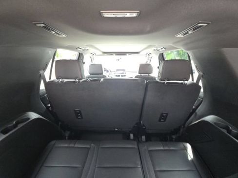 Used 2023 Chevrolet Tahoe RST RWD image 14