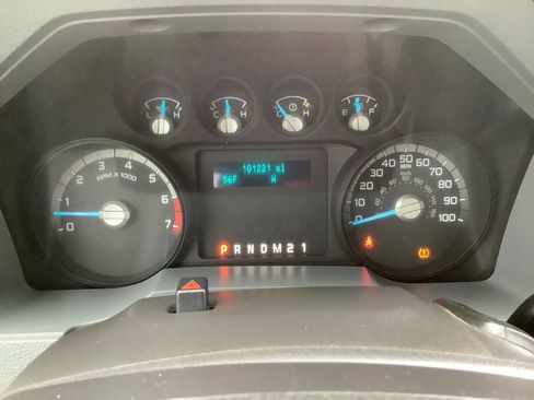 Used 2016 Ford F250 XL w/ Power Equipment Group image 42