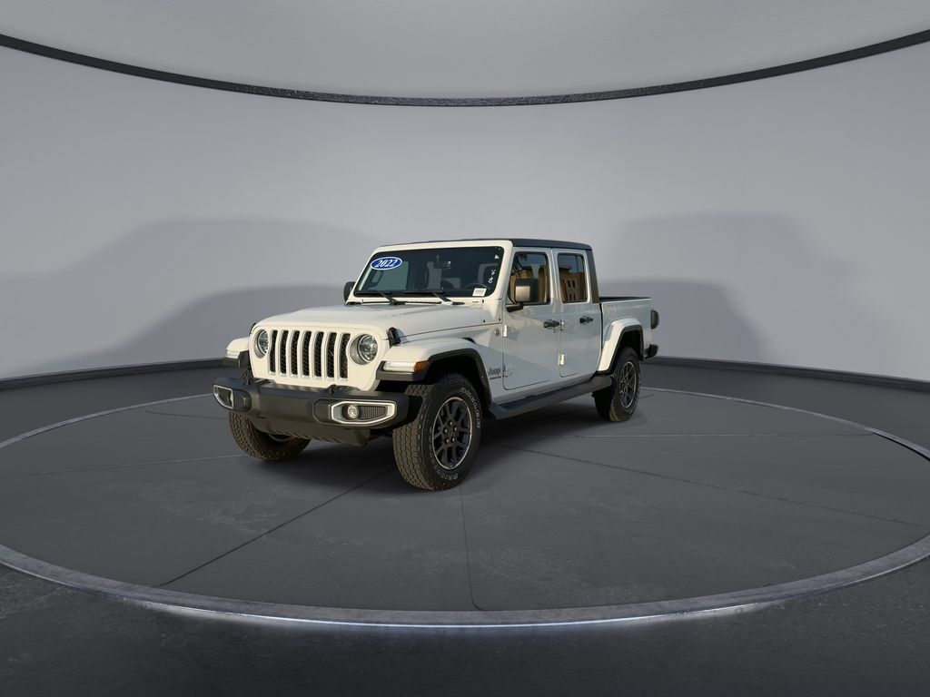 Used 2022 Jeep Gladiator Overland w/ LED Lighting Group AWD/4WD image 4