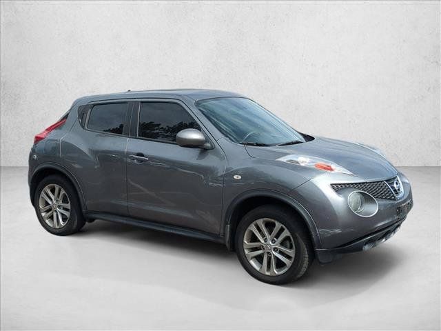 Used 2013 Nissan Juke S AWD/4WD image 3