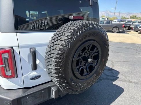 Used 2022 Ford Bronco Wildtrak AWD/4WD image 28