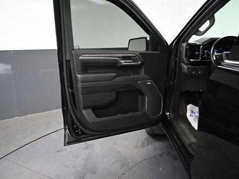 Used 2023 Chevrolet Camaro LT RWD image 24