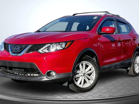 Used 2018 Nissan Rogue Sport SV w/ SV Technology Package image 12