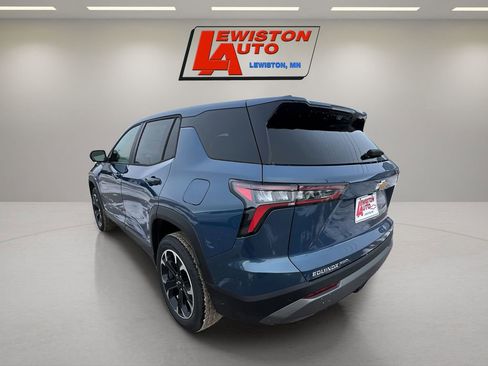 New 2026 Chevrolet Equinox LT w/ Convenience Package II AWD/4WD image 11