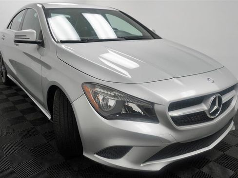 Used 2015 Mercedes-Benz CLA 250 image 10