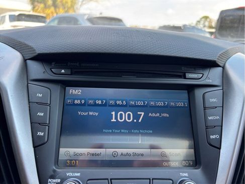 Used 2016 Hyundai Veloster w/ Option Group 02 image 23