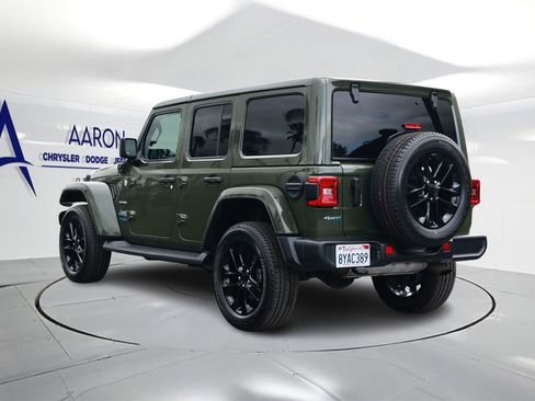 Used 2021 Jeep Wrangler Unlimited Sahara w/ Cold Weather Group AWD/4WD image 2
