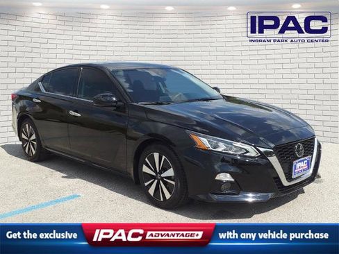 Certified 2022 Nissan Altima 2.5 SL image 1