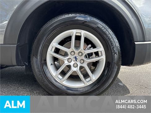 Used 2025 Ford Explorer Active RWD image 23