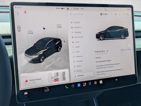 Used 2026 Tesla Model Y 2WD image 11