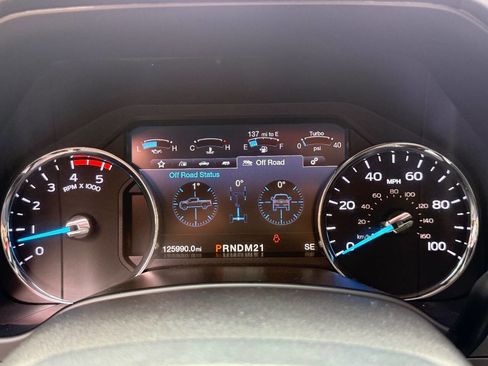 Used 2019 Ford F250 Platinum w/ Platinum Ultimate Package image 26