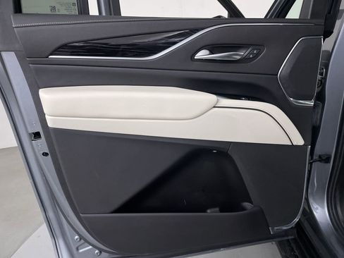 Used 2022 Cadillac Escalade ESV Sport image 20