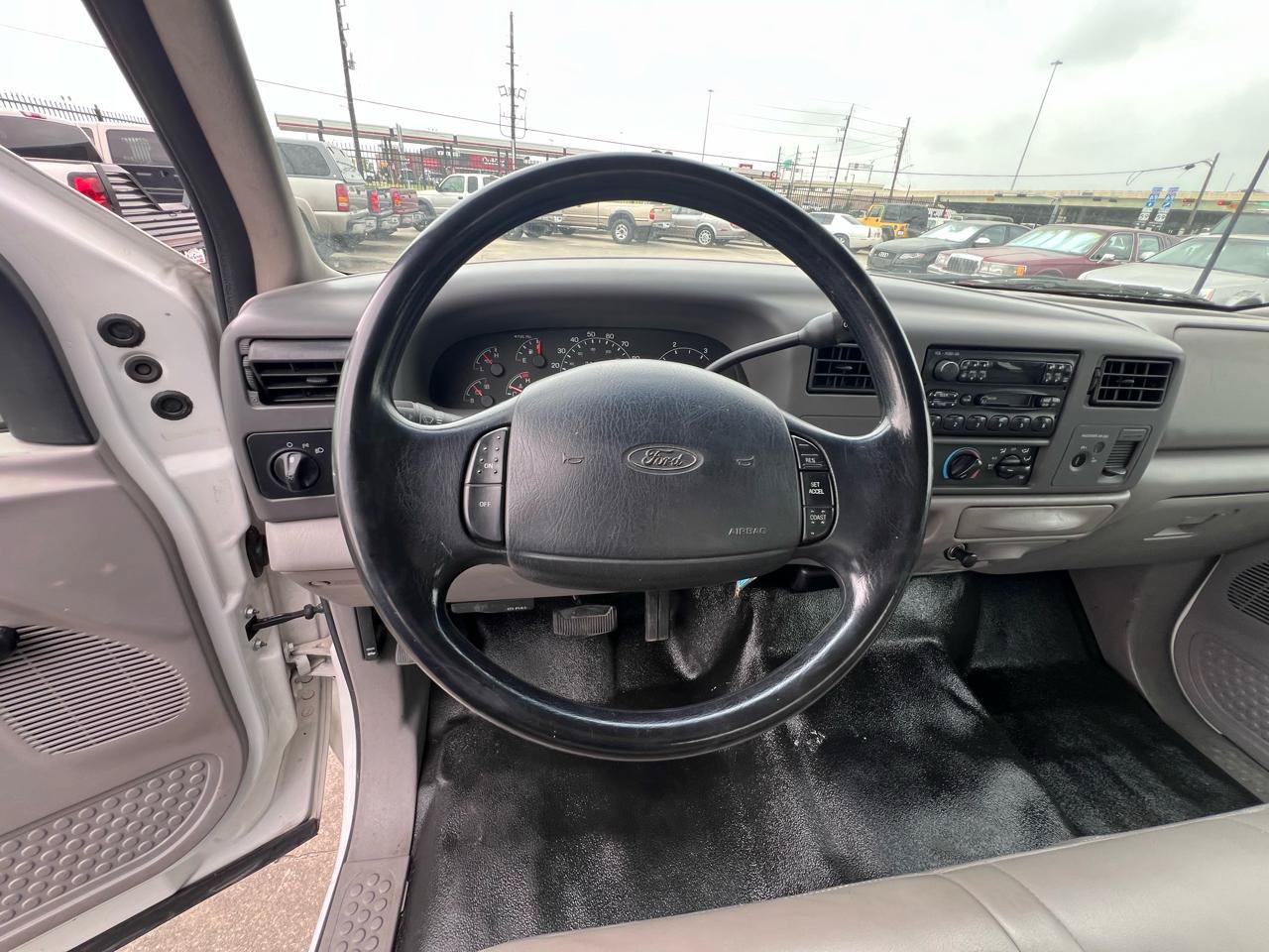 Used 2001 Ford F350 XL RWD image 61