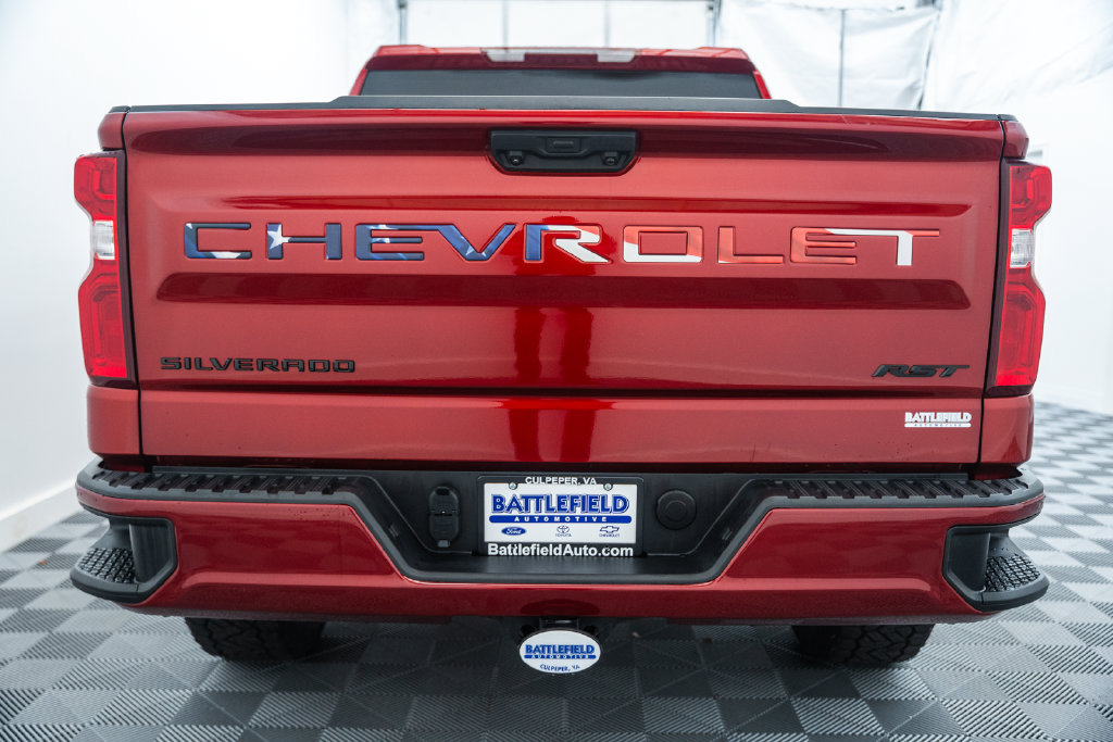 Used 2024 Chevrolet Silverado 1500 RST w/ LPO, Dark Essentials Package AWD/4WD image 6