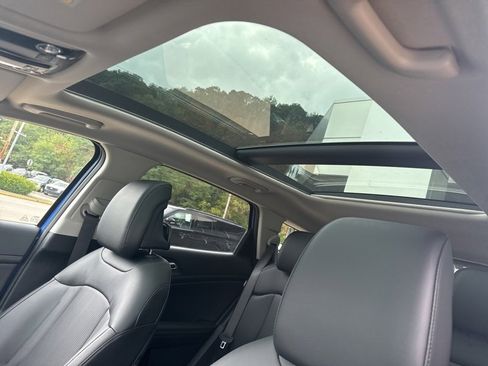 New 2026 Kia Sportage EX w/ EX Panorama Roof Package image 43