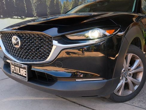 Used 2021 MAZDA CX-30 FWD 2.5 S w/ Select Package image 8