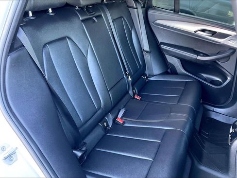 Used 2021 BMW X3 xDrive30i w/ M Sport Package image 18