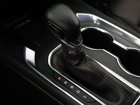 Used 2023 Chevrolet Traverse LT w/ LPO, Floor Liner Package image 58