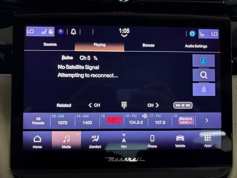 Used 2022 Maserati Quattroporte Modena Q4 AWD/4WD image 23