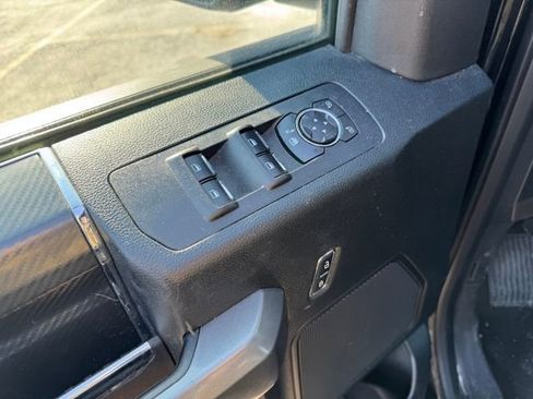 Used 2018 Ford F150 XLT w/ Equipment Group 302A Luxury image 17