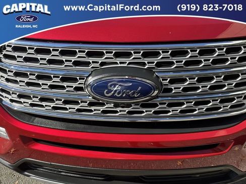 Certified 2023 Ford Explorer Limited w/ Limited Technology Package image 10