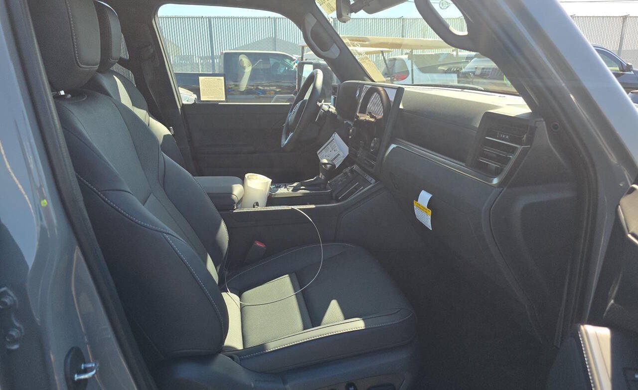 Used 2026 Lexus GX 550 w/ Cold Area Package AWD/4WD image 6