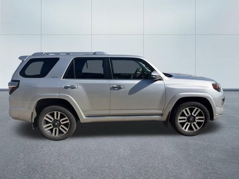 Used 2020 Toyota 4Runner Limited AWD/4WD image 5