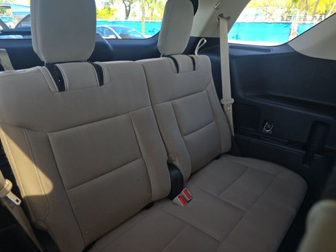 Used 2020 Ford Explorer 4WD image 15