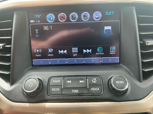 Used 2019 GMC Acadia Denali w/ Technology Package AWD/4WD image 14