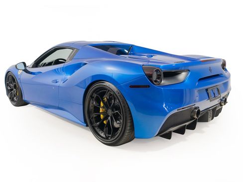 Used 2017 Ferrari 488 Spider RWD image 4