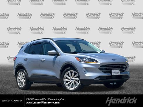 Used 2022 Ford Escape Titanium w/ Titanium Elite Package AWD/4WD image 1
