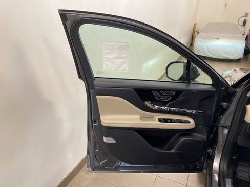 New 2025 Lincoln Corsair Grand Touring w/ Equipment Group 301A image 15