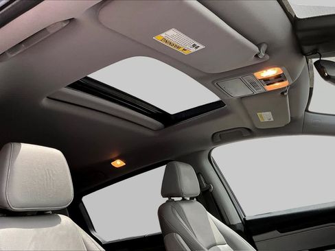 Used 2019 Honda Odyssey EX-L image 14