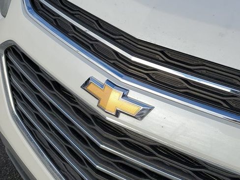 Used 2017 Chevrolet Equinox LT w/ Convenience Package image 27