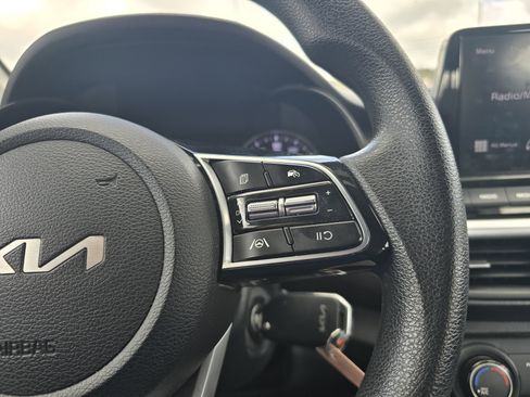 Used 2023 Kia Forte LXS FWD image 19