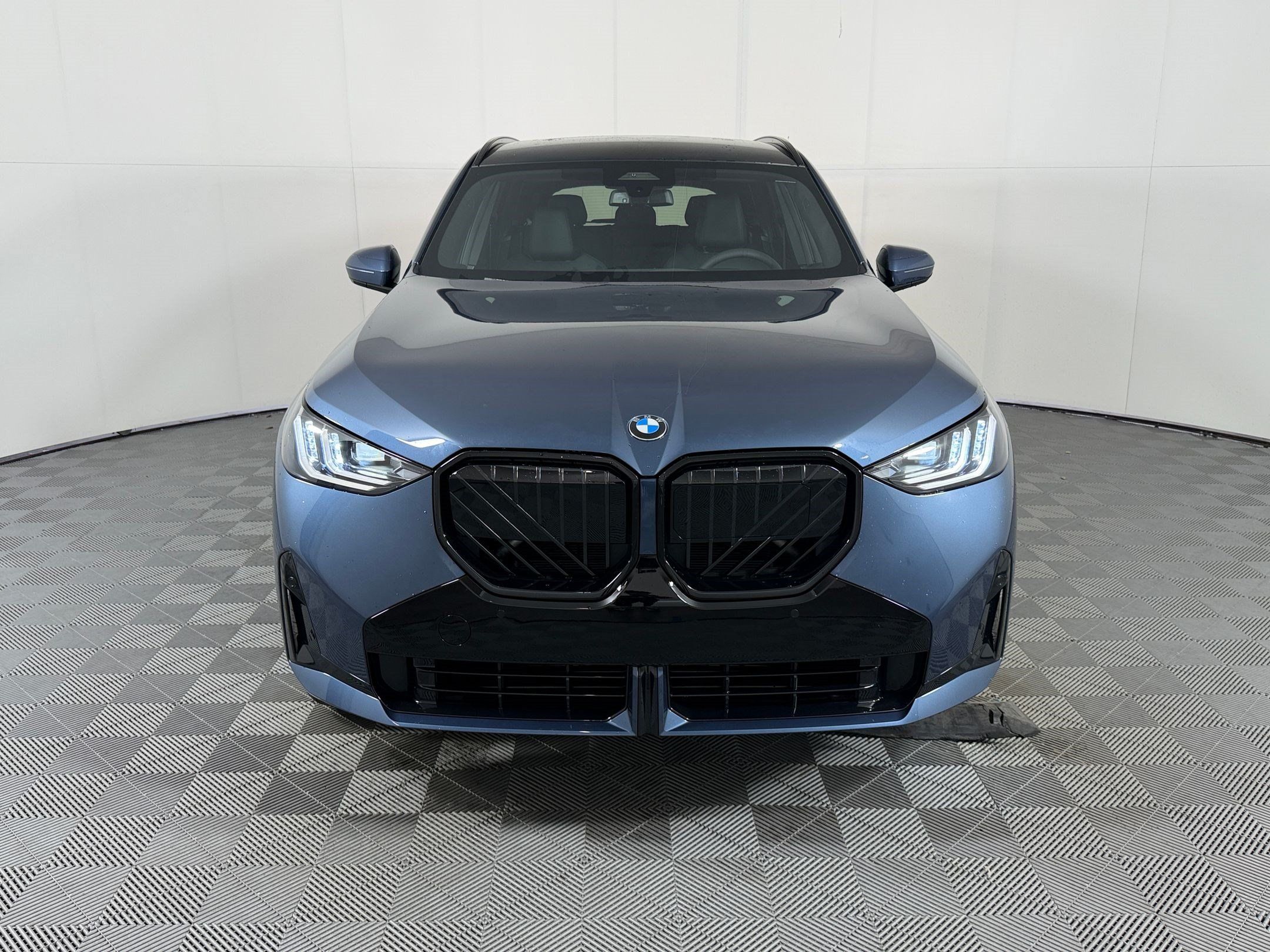 Used 2026 BMW X3 xDrive30i w/ M Sport Package AWD/4WD image 6