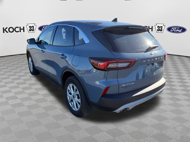Used 2023 Ford Escape Active w/ Tech Pack #1 AWD/4WD image 6
