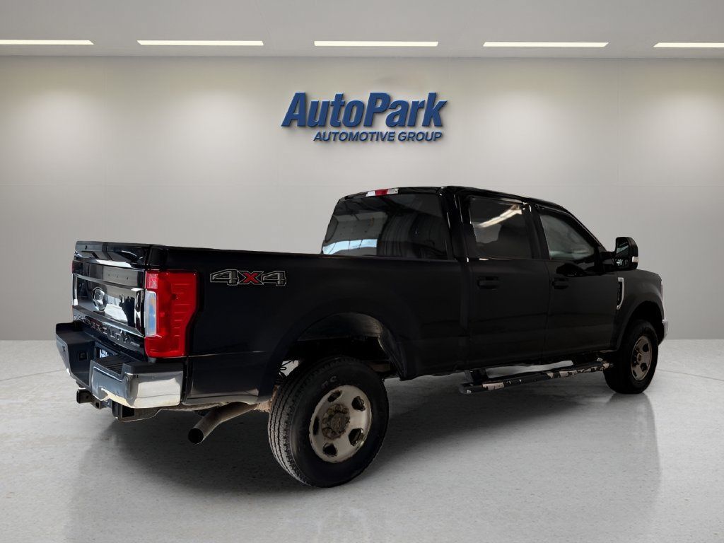 Used 2019 Ford F250 XLT AWD/4WD image 7