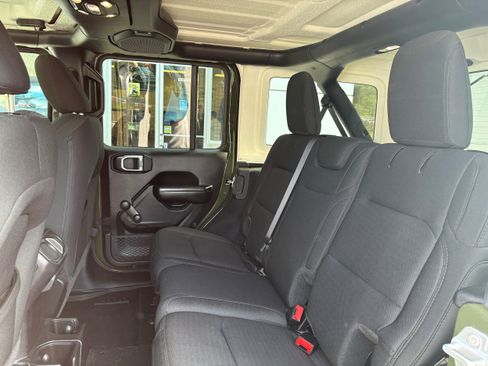 Certified 2020 Jeep Wrangler Unlimited Sport AWD/4WD image 13