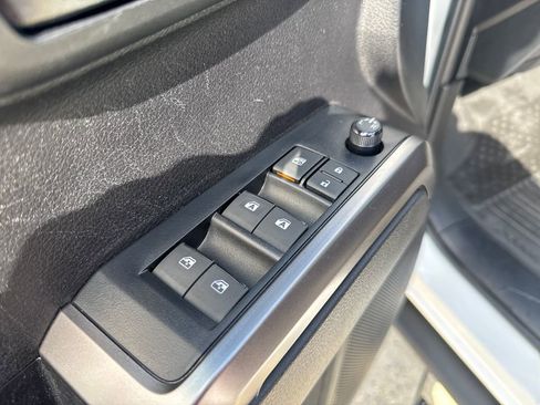 Certified 2023 Toyota Tacoma SR5 image 12