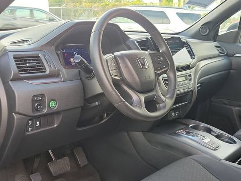 Used 2021 Honda Passport Sport image 8
