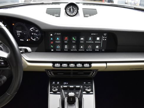 Used 2022 Porsche 911 Carrera w/ Premium Package image 19