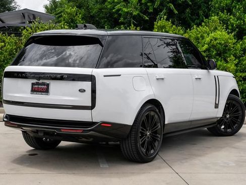 Used 2023 Land Rover Range Rover Long Wheelbase Autobiography AWD/4WD image 11