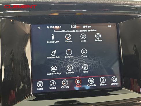 Used 2022 Dodge Durango SXT image 16