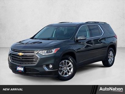Used 2021 Chevrolet Traverse LT