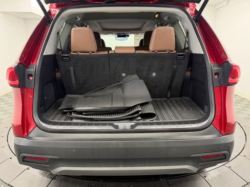 Certified 2024 Toyota Grand Highlander AWD image 15