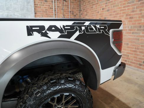 Used 2013 Ford F150 Raptor w/ Luxury Equipment Group image 70