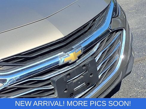 Used 2020 Chevrolet Malibu LT FWD image 27