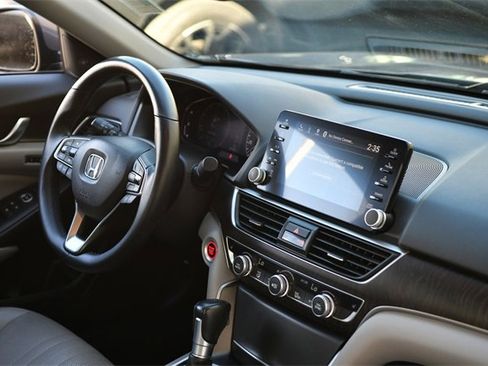 Used 2019 Honda Accord EX-L image 27