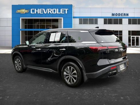 Used 2024 INFINITI QX60 Pure FWD image 3